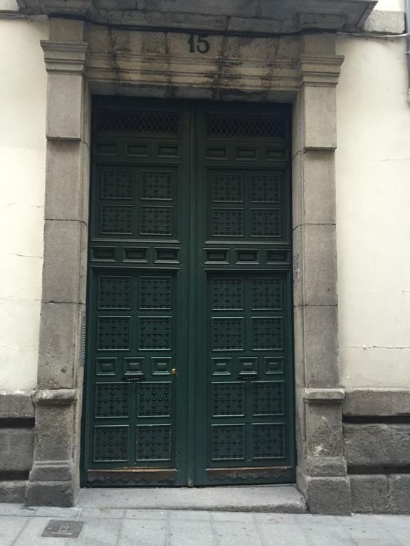 Gran Via Apartment Madrid Ngoại thất bức ảnh