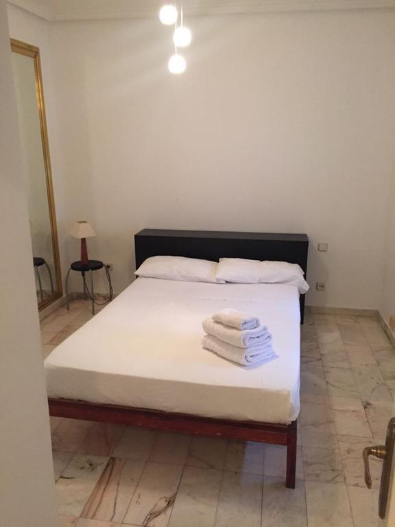 Gran Via Apartment Madrid Ngoại thất bức ảnh