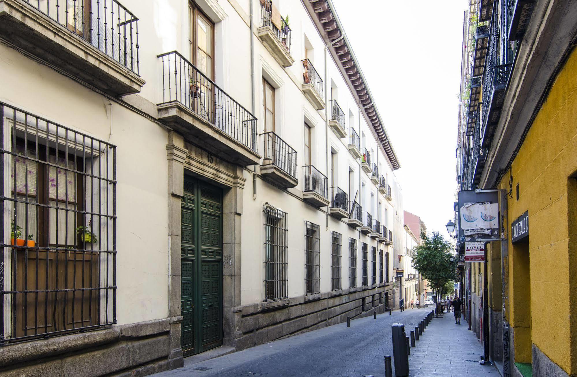 Gran Via Apartment Madrid Ngoại thất bức ảnh