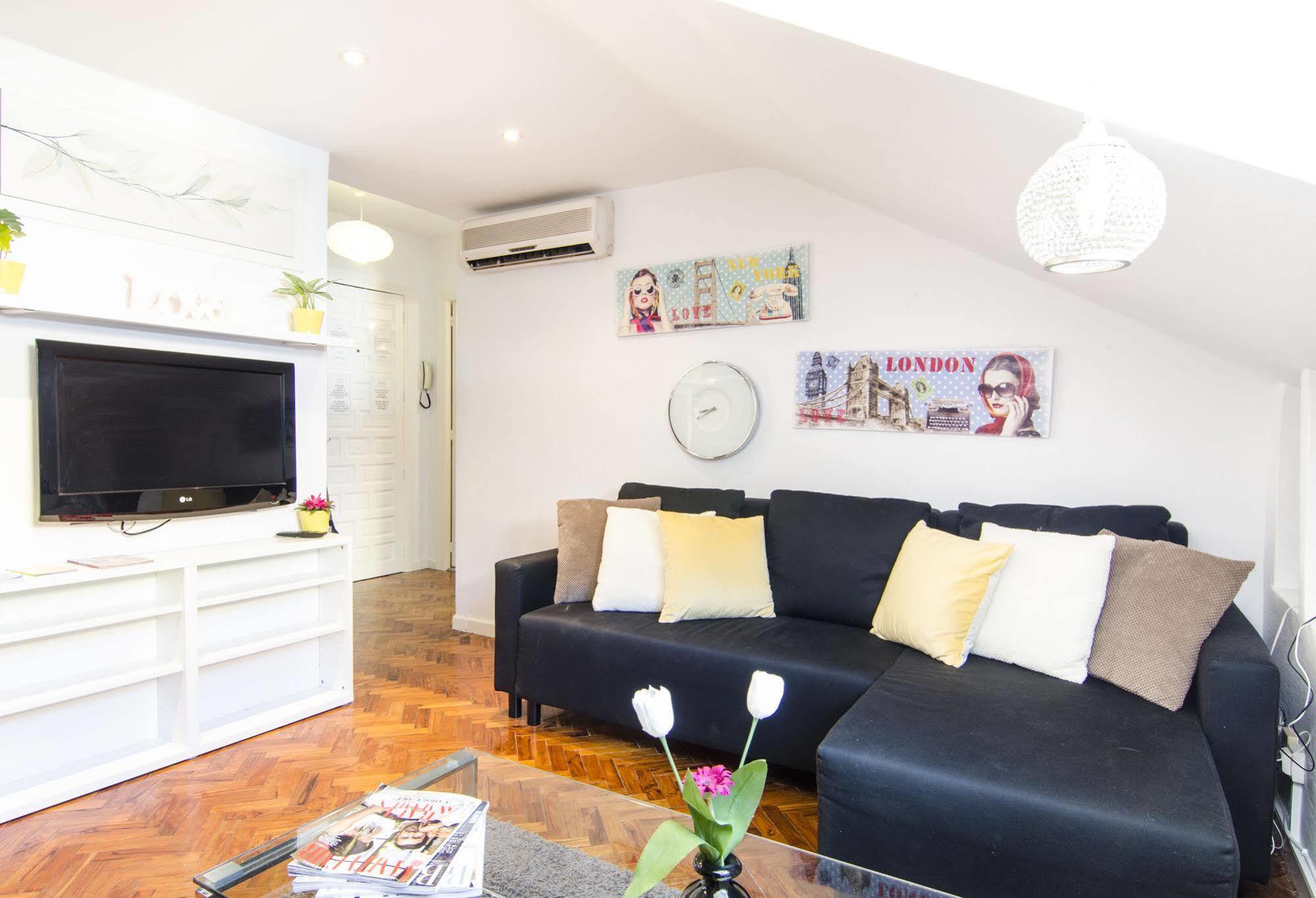 Gran Via Apartment Madrid Ngoại thất bức ảnh