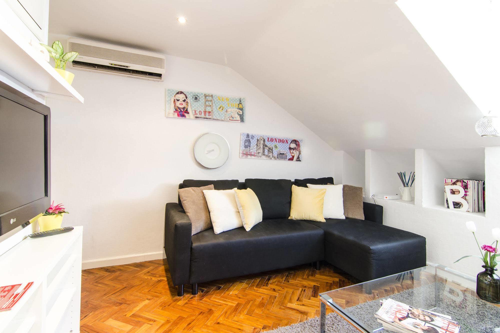 Gran Via Apartment Madrid Ngoại thất bức ảnh