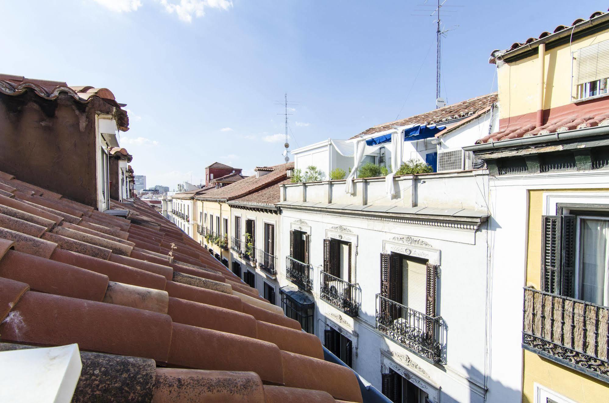 Gran Via Apartment Madrid Ngoại thất bức ảnh